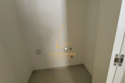 3 bedrooms Townhouse in Jebel Ali, UAE No. 222037 10