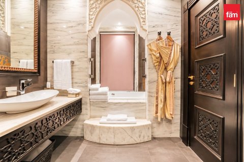 4 bedrooms Villa in Palm Jumeirah, UAE No. 222347 8