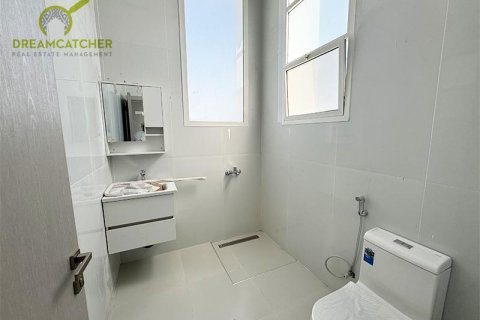 Вилла с 5 спальнями в Эль-Кусаидат, ОАЭ №75332 20
