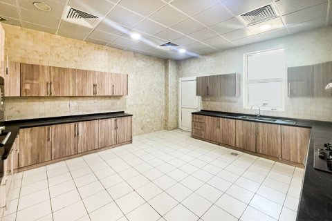 Villa de 5 dormitorios en Al Barsha, UAE No. 215407 11