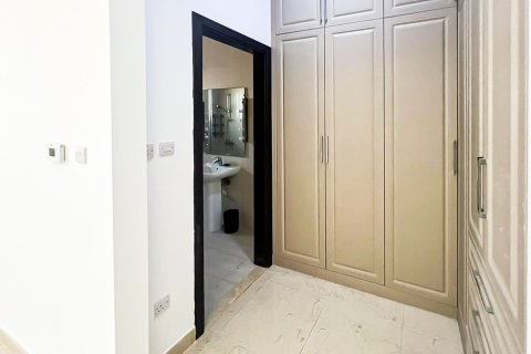 Villa de 5 dormitorios en Al Barsha, UAE No. 215407 15