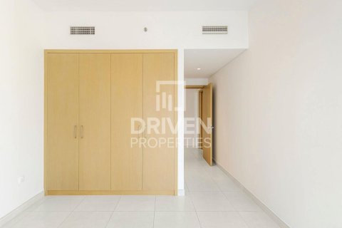 Appartement de 2 chambres à Creekside 18, UAE No. 207520 8