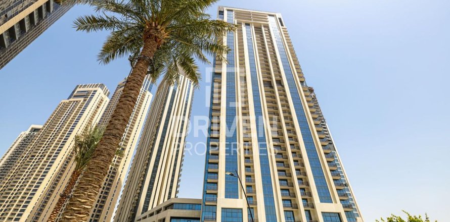 Appartement de 2 chambres à Creekside 18, UAE No. 207520