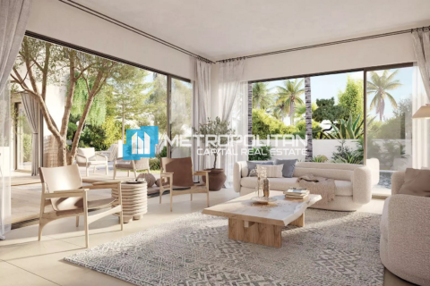 4 bedrooms Villa in Ghantoot, UAE No. 145954 6