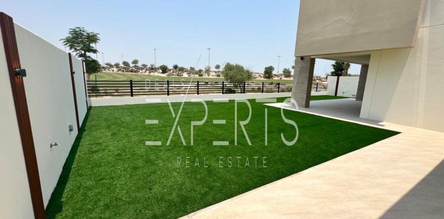 Villa de 4 dormitorios en Yas Acres, UAE No. 224286