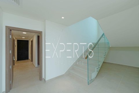 Villa de 4 dormitorios en Yas Acres, UAE No. 224286 14