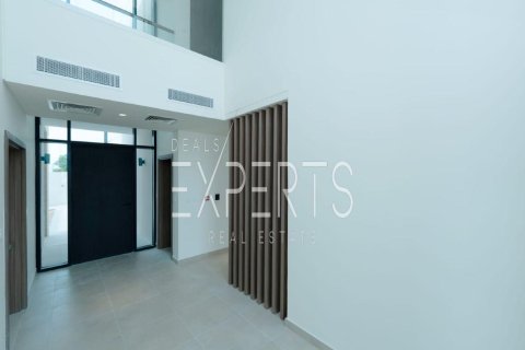 Villa de 4 dormitorios en Yas Acres, UAE No. 224286 11