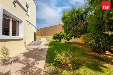 5 bedrooms Villa in Al Barsha, UAE No. 219207 22