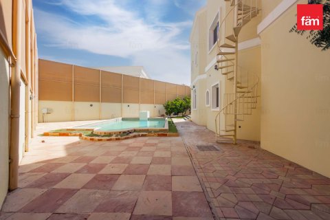 5 bedrooms Villa in Al Barsha, UAE No. 219207 20