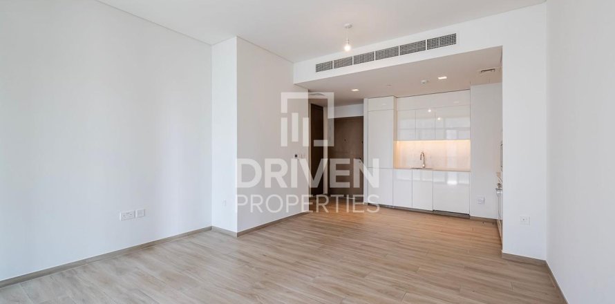 Apartment de 1 dormitorio en Palace Residences, UAE No. 221441