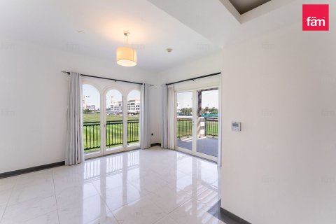 4 bedrooms Villa in Dubai, UAE No. 167130 19