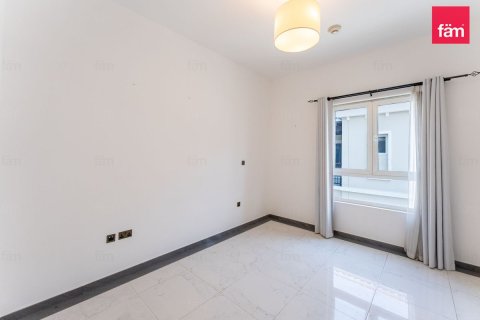 4 bedrooms Villa in Dubai, UAE No. 167130 4
