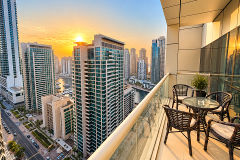 Apartment de 1 dormitorio en West Avenue Tower, UAE No. 221580 3