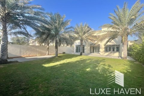 3 غرف نوم فيلا في Regional, الإمارات العربية المتحدة رقم 9865 17