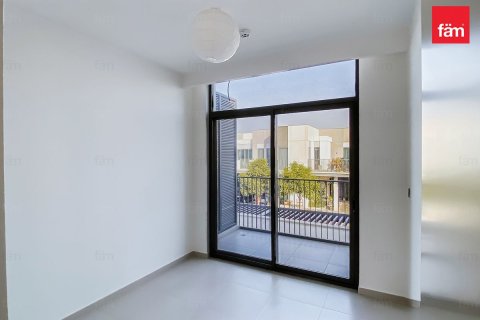 Villa de 3 dormitorios en Dubai, UAE No. 145437 8