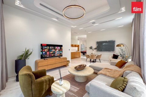 6 bedrooms Villa in Dubai, UAE No. 160792 21