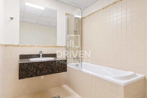2 غرف نوم شقة في Bahar, الإمارات العربية المتحدة رقم 214352 15