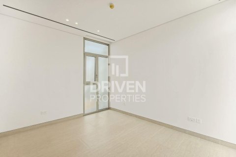 5 غرفة نوم فيلا في Jumeirah Park, الإمارات العربية المتحدة رقم 214277 10