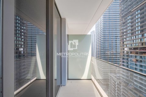 Appartement de 1 chambre à EMAAR Beachfront, UAE No. 78876 17