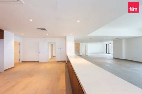 5 bedrooms Apartment in Dubai, UAE No. 152009 5