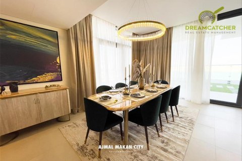 Вилла с 4 спальнями в Sharjah Waterfront City, ОАЭ №75539 7