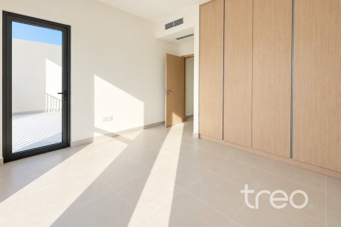 3 bedrooms Villa in EMAAR South, UAE No. 220841 17