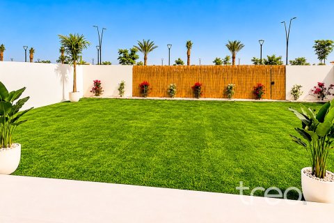 3 bedrooms Villa in EMAAR South, UAE No. 220841 3
