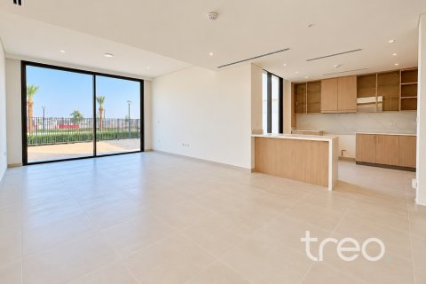 3 bedrooms Villa in EMAAR South, UAE No. 220841 9