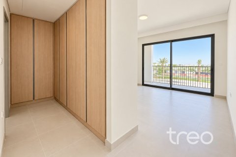 3 bedrooms Villa in EMAAR South, UAE No. 220841 18
