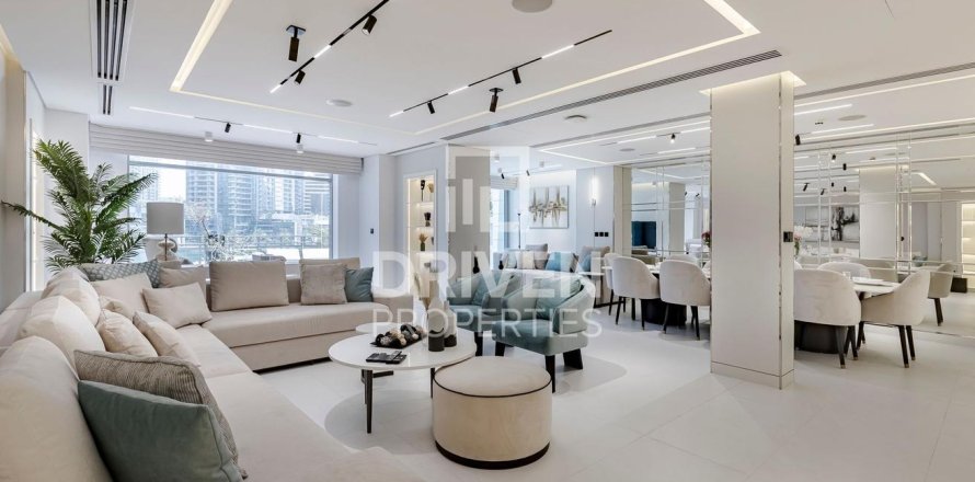 5 bedrooms Villa in Dubai Marina, UAE No. 212603
