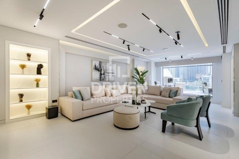 5 bedrooms Villa in Dubai Marina, UAE No. 212603 3