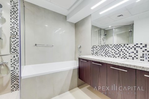 2 غرف نوم شقة في Bellevue Towers, الإمارات العربية المتحدة رقم 5741 12