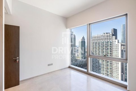 Apartment de 2 dormitorios en Opera District, UAE No. 215159 5