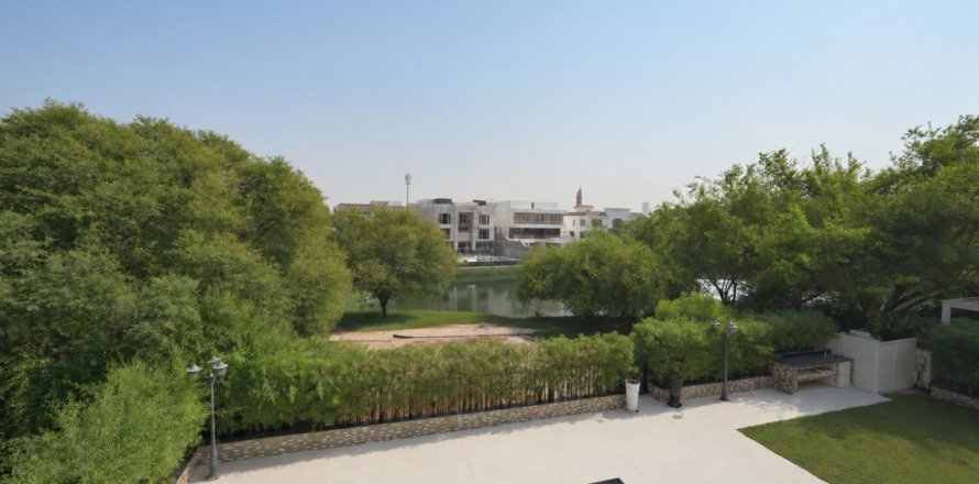 Вилла с 4 спальнями в Jumeirah Islands, ОАЭ №221596