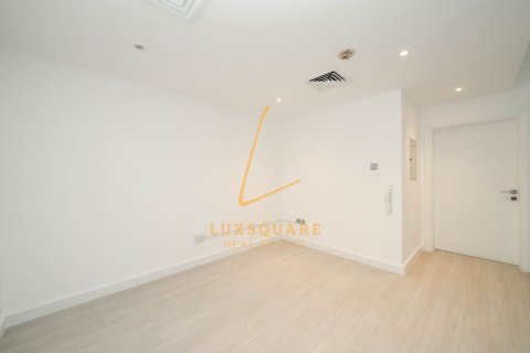 3 bedrooms Villa in Jumeirah Village Circle, UAE No. 213380 9