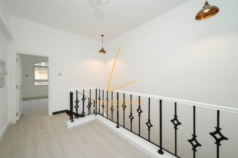 3 bedrooms Villa in Jumeirah Village Circle, UAE No. 213380 19