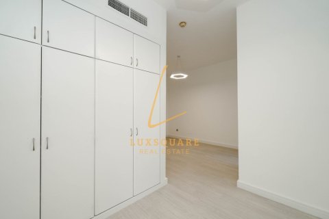 3 bedrooms Villa in Jumeirah Village Circle, UAE No. 213380 14