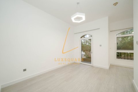 3 bedrooms Villa in Jumeirah Village Circle, UAE No. 213380 15