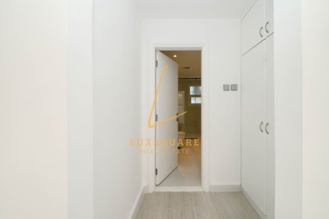 3 bedrooms Villa in Jumeirah Village Circle, UAE No. 213380 18