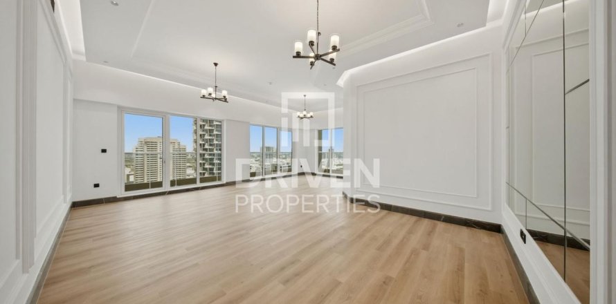3 bedrooms Apartment in Jumeirah Village Circle, UAE No. 212287