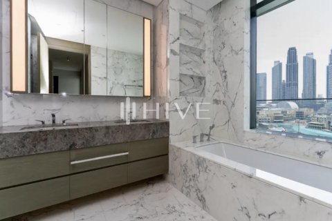 Apartment de 4 dormitorios en Opera District, UAE No. 71610 25