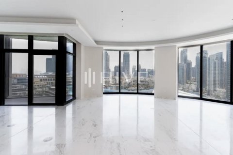 Apartment de 4 dormitorios en Opera District, UAE No. 71610 5