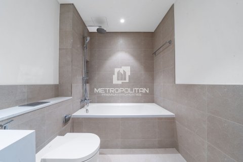 Appartement de 1 chambre à EMAAR Beachfront, UAE No. 78877 25