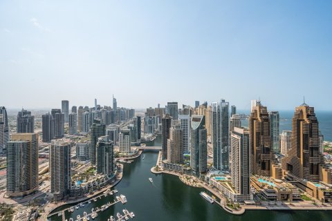 Apartment de 3 dormitorios en Dubai Marina, UAE No. 215340 4