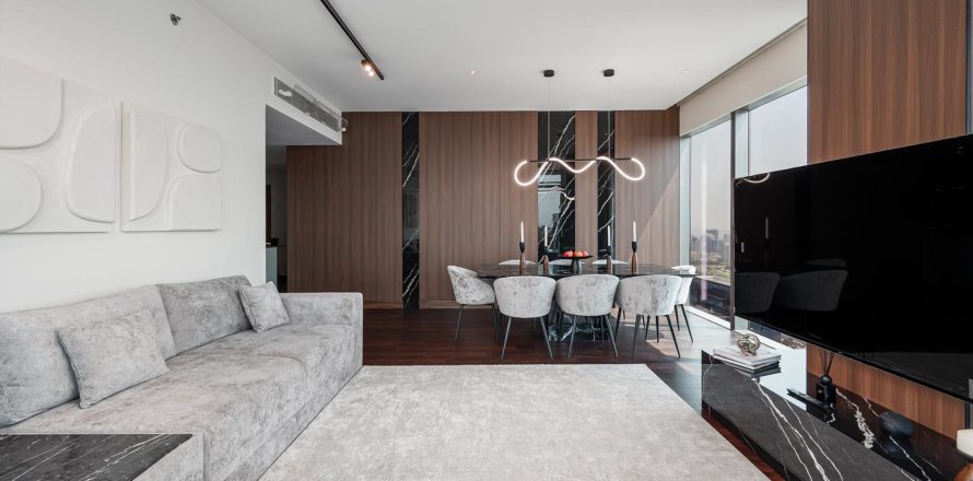 Apartment de 3 dormitorios en Dubai Marina, UAE No. 215340