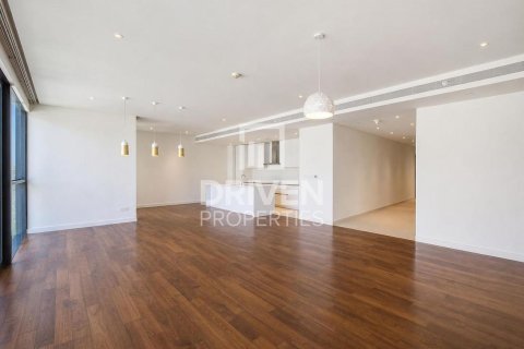 3 bedrooms Apartment in City Walk, UAE No. 211479