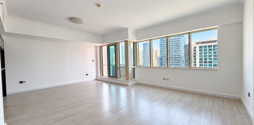 Apartment de 1 dormitorio en Dubai Marina, UAE No. 215400