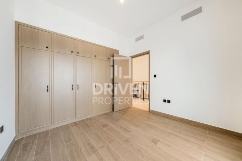 Villa de 4 dormitorios en Damac Lagoons, UAE No. 218436 13