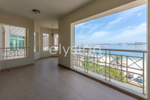 2 bedrooms Apartment in Shoreline Apartments, UAE No. 64648 17