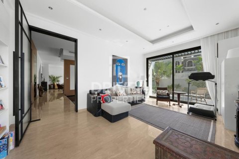 Вилла с 7 спальнями в Umm Al Sheif Villas, ОАЭ №221120 7